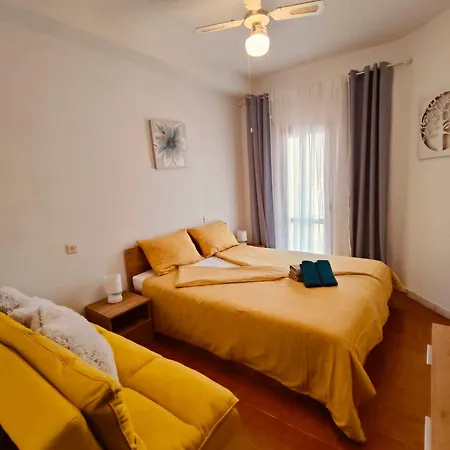 Atenas Apartment *